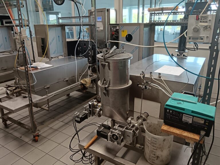 Enecolab lab.